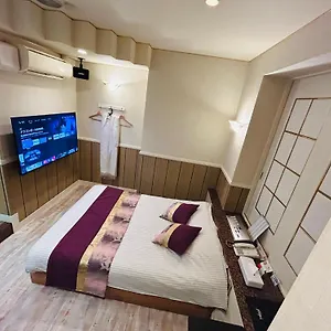 ホテル Crystal 大人専用 ***