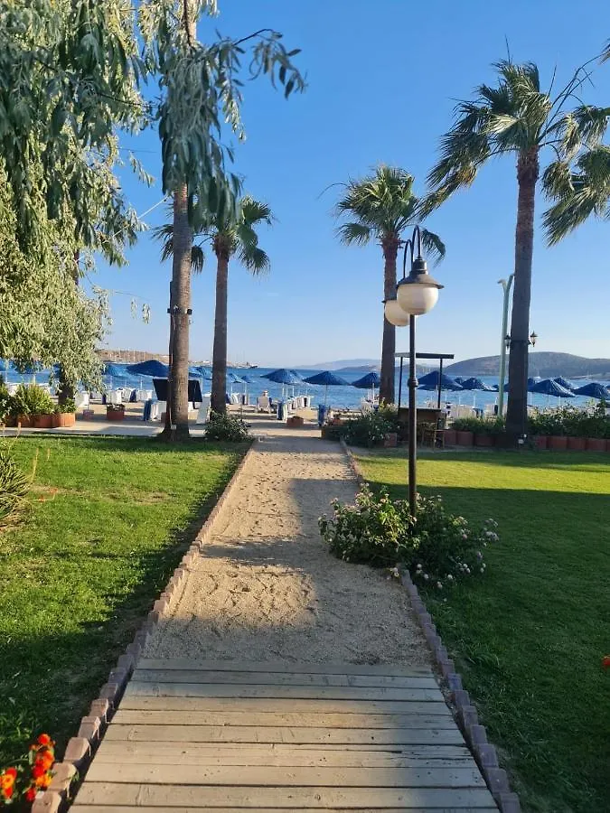 Nagi Beach Hotel Gumbet 3*,