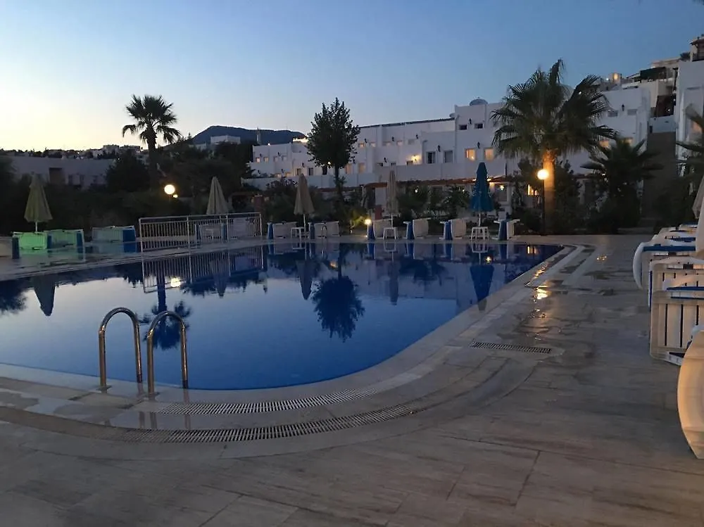 Nagi Beach Hotel Gumbet 3*,